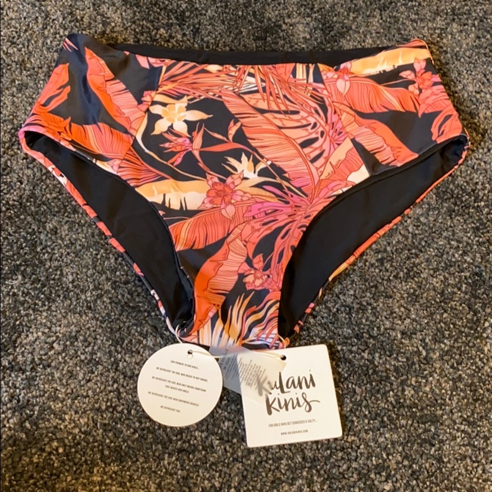 Bikini bottoms